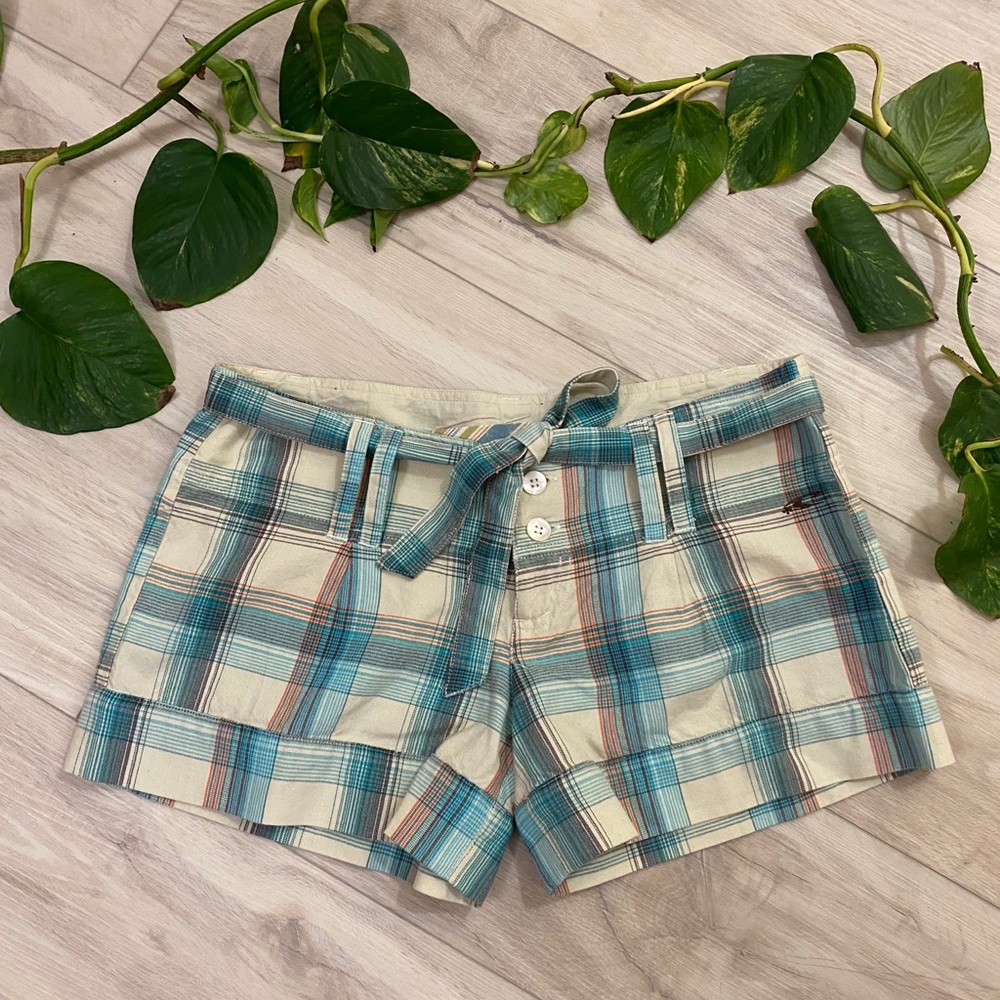 O’Neill Shorts Size 3